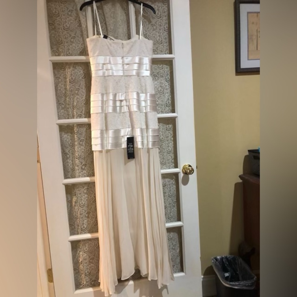 A beautiful evening gown or wedding gown